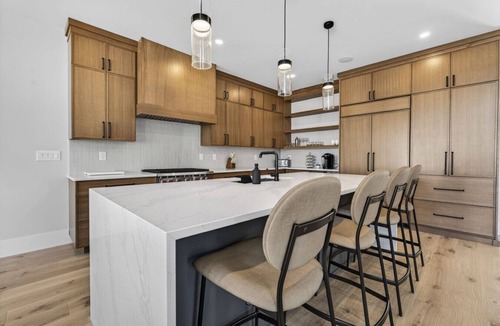 Lincoln Villa | Luxury Loon Mountain Escape | Hot Tub & Views