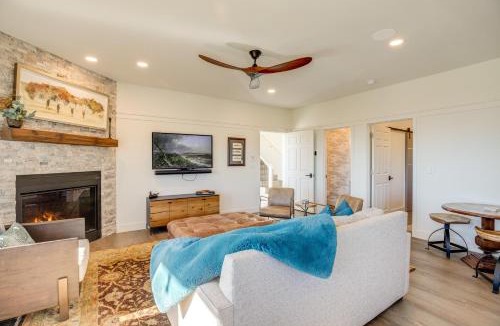 Glenwood Springs House | Luxury Modern Retreat: 40 Acres and Mountain Views