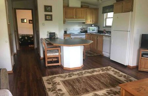 Walden Cabin | Luxury Mountain Getaway near Routt National Forest in Colorado