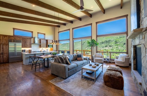 Silverthorne House | Luxury Mountain Home| Resort Amenities | Summit Sky Ranch