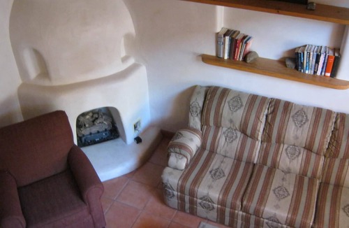 Taos House | LUXURY PUEBLO SUITE Cozy family styled home with a comfy loft