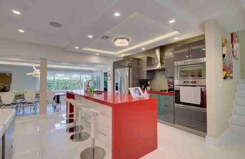 Ives Estates Villa | Luxury Retreat with Cinema, Game Table, Pool, Jacuzzi , Giant Chess, 8 Beds