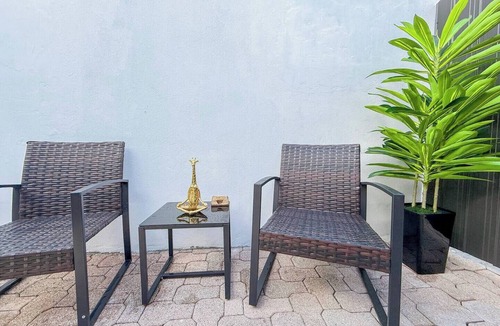 Miramar Apartment | Luxury Suite Studio With Kitchen Spa Shower