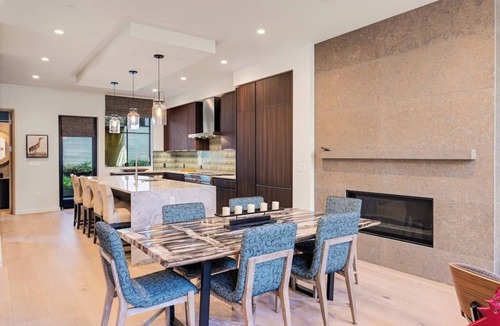 Jackson House | Luxury townhouse w/hot tub, great views & incredible location