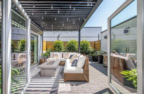 Boundary Bay House | Luxury Tsawwassen Home. Close to Beach and ammenities.