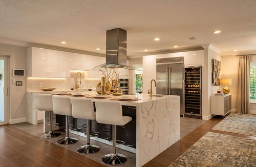 Fort Lauderdale Villa | Luxury Waterfront w Pool, Sauna, Dock & Playground