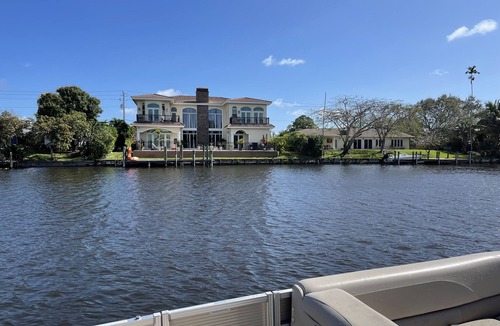 Lake Clarke Shores House | LUXURY WATERFRONT 6BR/5BA HOME - PRIVATE BOAT DOCK/POOL/HOT TUB/HOME THEATER