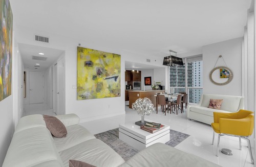 Downtown Miami Apartment | Luxury Waterfront Condo In The Urban Oasis At Icon-Brickell, W Resort Free SPA