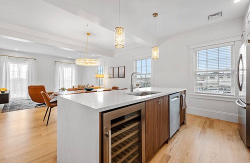 Westborough Apartment | Luxury Westborough Apartment For Extended Stays