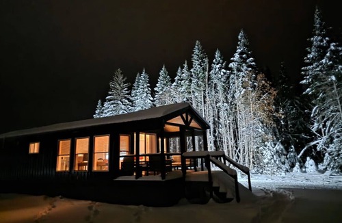 Pittsburg Cabin | Lynx Cabin