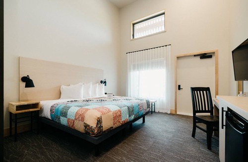 Smoky Lake Hotel | Métis Crossing