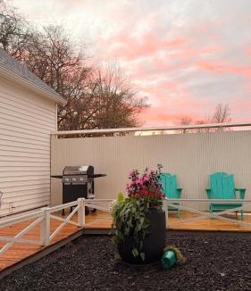 Kittery Apartment | Maine - New England Charming Cottage 4 min from Portsmouth