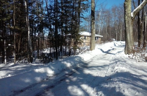 Stratton and Bromley Ski Areas Apartment | Manchester VT Private - Charming 1 Bedroom Apartment