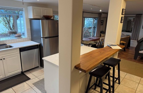 Maple Bay House | Maple Bay beachfront suite, just steps to your private beach patio