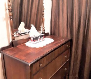 James Bay Bed & Breakfast | Marketa's Bed and Breakfast
