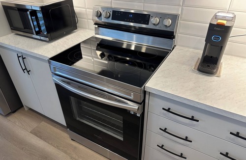 Airdrie House | Marvelous Newly Built Three-Level Townhome in Airdrie