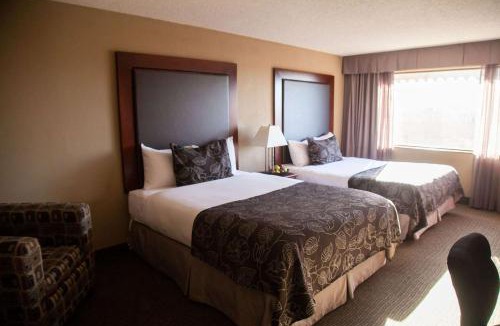 Medicine Hat Hotel | Medicine Hat Lodge, Trademark Collection by Wyndham
