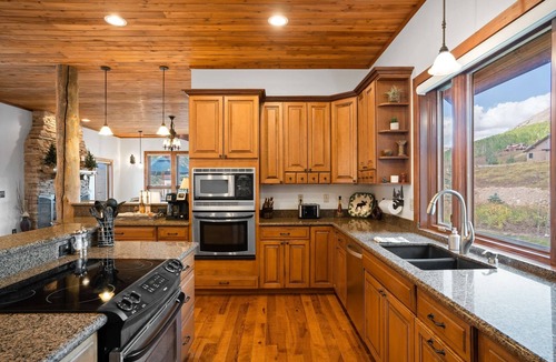 Mount Crested Butte House | Meridian Magic-Fantastic 4BD home, Dog friendly