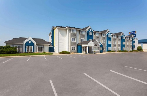Rapid City Hotel | Microtel Inn & Suites by Wyndham Rapid City