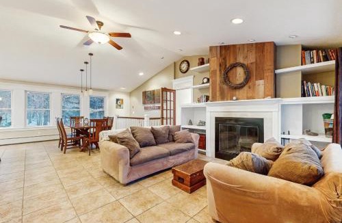 Bartlett House | Middle Ledge Lodge