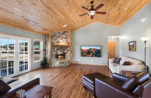 South Fork House | Million Mountain Retreat in South Fork, CO