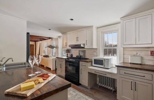 Gilmanton Condo | Mini Cows Farm | Trails + Fire Pit | Lakes Region