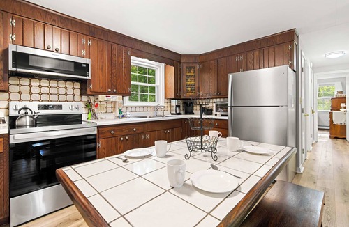 North Eastham House | Minutes to Bayside Beaches, Dogs Welcome!