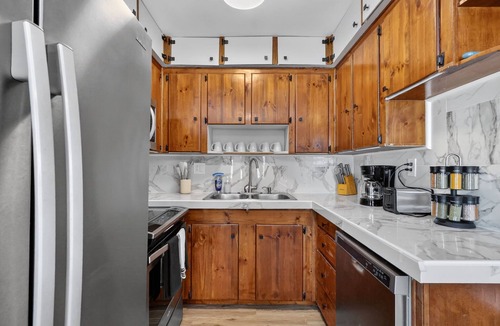 Poiciana Park II House | Minutes to Beach Dog Friendly BBQ Patio