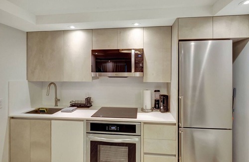 City Center Condo | Modern 2-Bedroom in Central South Beach Location