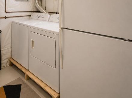 Southwest Calgary Apartment | Modern 2-Bedroom Suite, 3-Min Walk to C-Train & Shopping