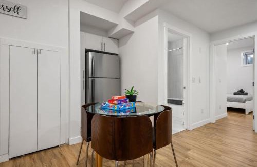 Calgary House | Modern 2BR Private Suite Near Calgary Airport