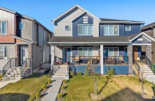 Calgary House | Modern 2BR Private Suite Near Calgary Airport