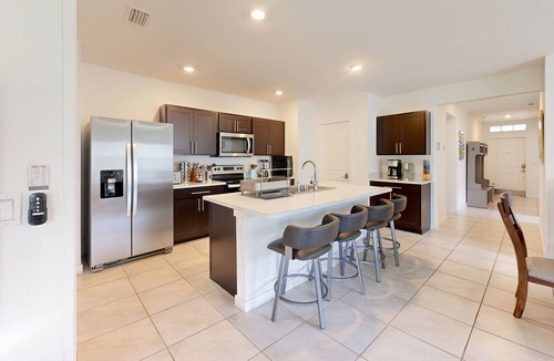 Stuart House | Modern Coastal Retreat Near Beaches & Trails