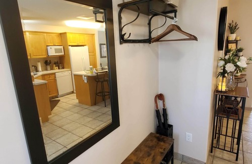 Okanagan-Similkameen Condo | Modern Comfortable Retreat Near All the Gems of the Sunny Okanagan