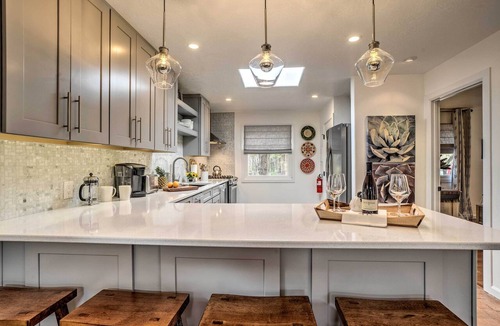 Vista Encantada Condo | Modern Condo w/Santa Fe Charm 1 Mi to Plaza