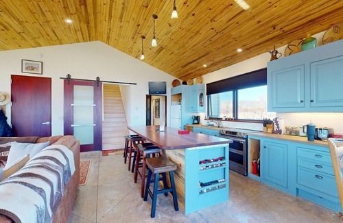 Gunnison House | Modern Country Hideaway