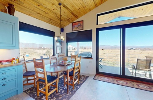 Gunnison House | Modern Country Hideaway