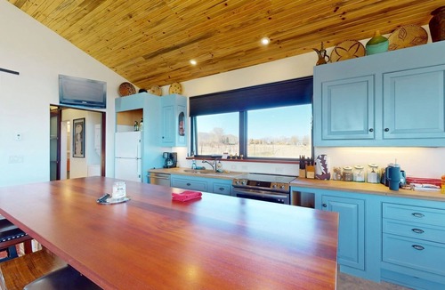 Gunnison House | Modern Country Hideaway