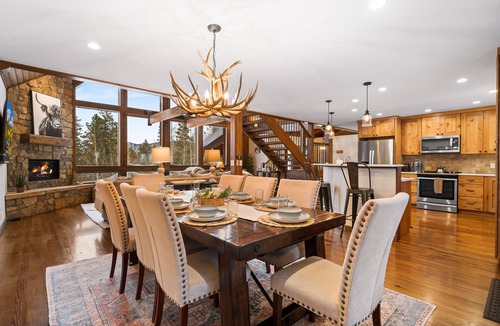 Grand Lake House | Modern & cozy! Mountain & lake views! Hot Tub! Pet Friendly!