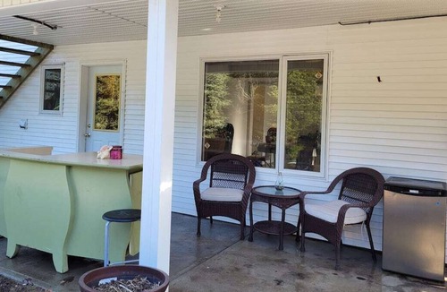 Salmon Valley Other | Modern Farm Stay with Hot Tub - 3 Bedroom(4 Beds)