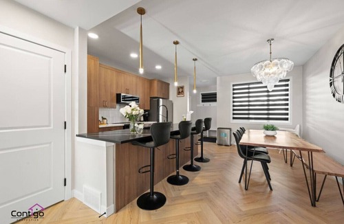 Northwest Edmonton House | Modern Haven | Family Luxury | 15 min to WEM & DT