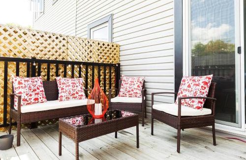 Jasper Place Apartment | Modern Home - King Bed - Garage - Long Stays