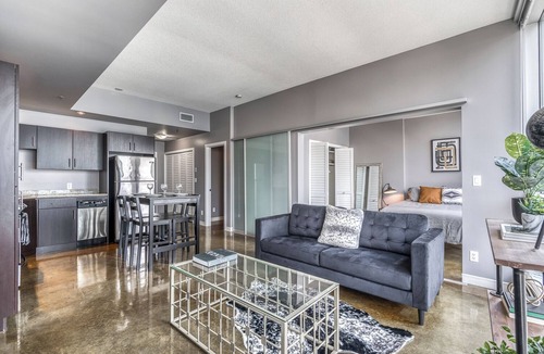 Beltline House | Modern Industrial DT Apartment w/Views & Parking