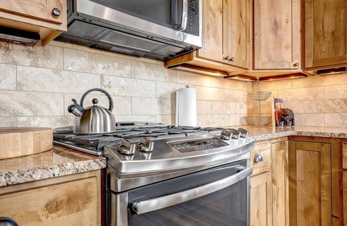 Winter Park Cabin | Modern Mountain Cabin with Hot-Tub in Fraser, Colotado
