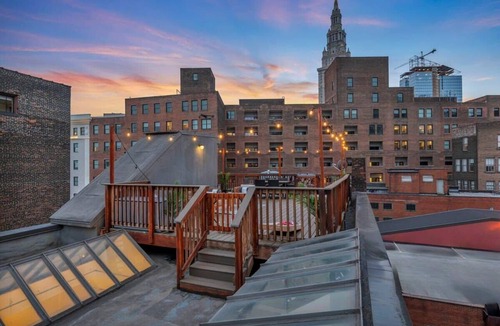 Gateway District Apartment | Modern Penthouse Private Rooftop in Downtown