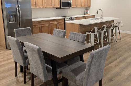 Crofton Apartment | Modern Riverfront Escape, Crofton, NE – Lower Level Suite