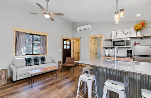 Hill City Cabin | Modern rustic design with upscale finishes and 2 bedrooms.