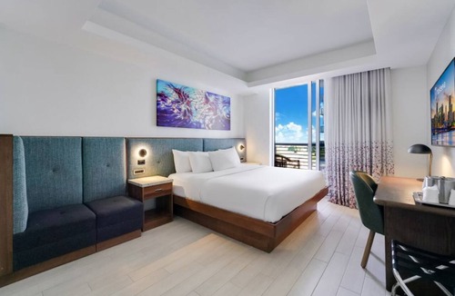 Downtown Hollywood Apartment | Modern Studio with Balcony & Gym at Circ Hotel