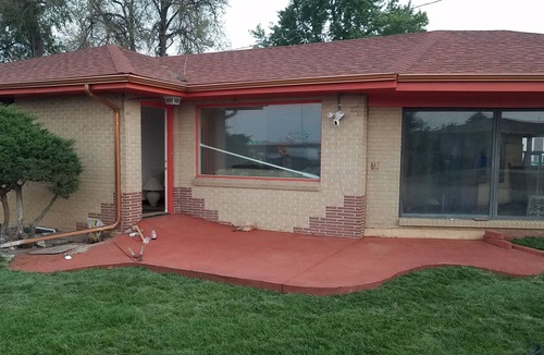 Twin Lakes House | Momos Denver Place