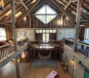 Rotterdam Junction Villa | Moonrise Rest A Historic Mohawk Valley Retreat